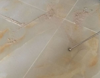 巴东瓷砖空鼓维修公司分享粘合剂选择不当在瓷砖铺贴过程中可能导致以下问题